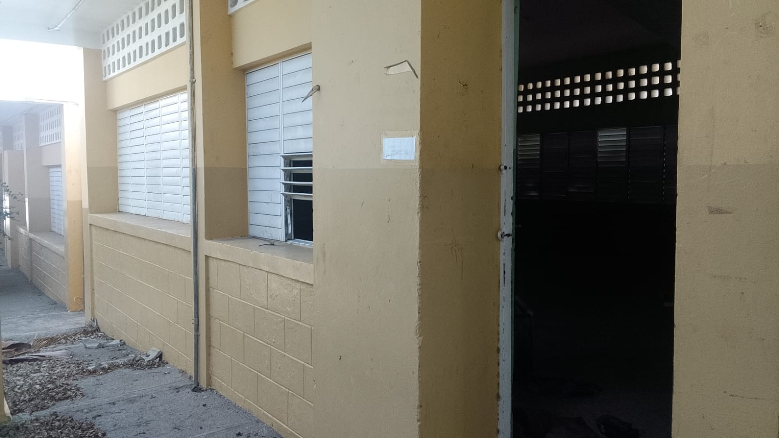 ABANDONO COMU2